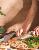 Utilisation du couteau de chef Arcos Manhattan – émincer et hacher avec précision