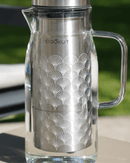 Carafe filtrante AKUA Cookut en verre avec filtration au charbon de coco pour eau pure et sans plastique.

