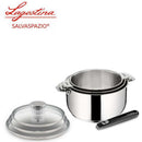 Série de 3 casseroles Salvaspazio avec poignée amovible et couvercles, empilables et compatibles induction.

